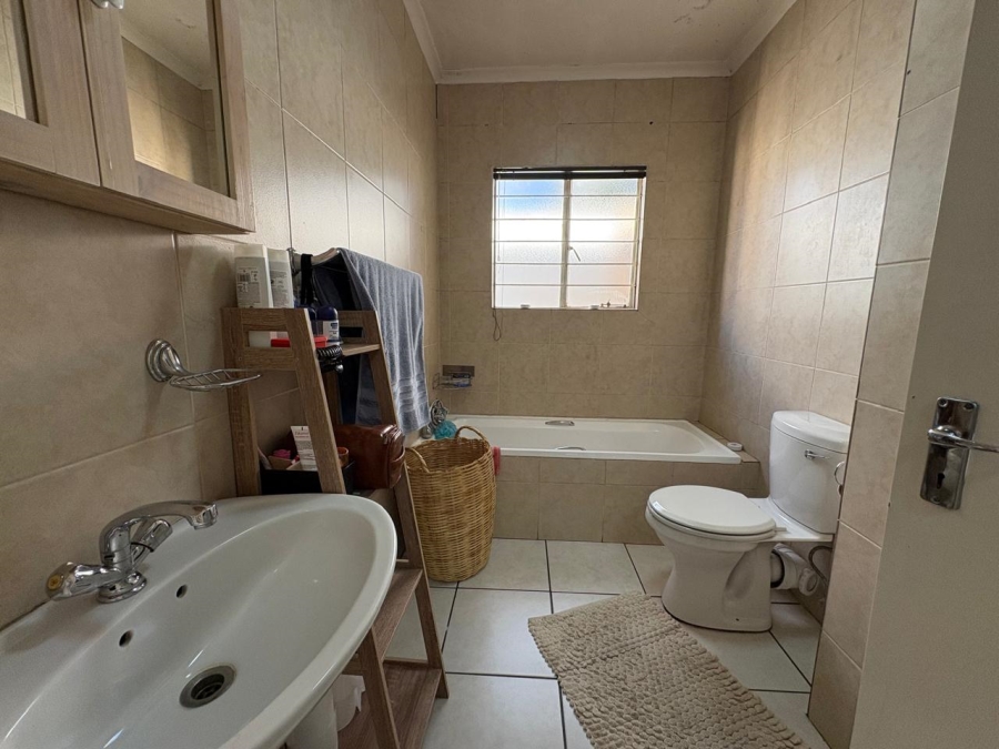 3 Bedroom Property for Sale in Duncanville Gauteng