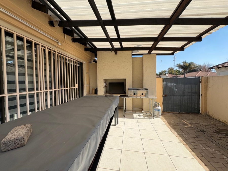 3 Bedroom Property for Sale in Duncanville Gauteng
