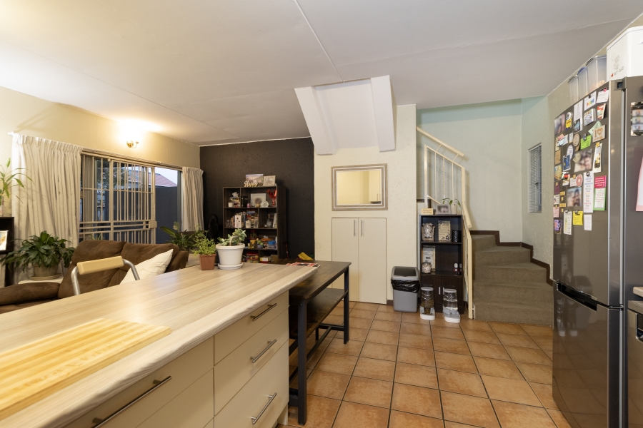 2 Bedroom Property for Sale in Greenstone Hill Gauteng
