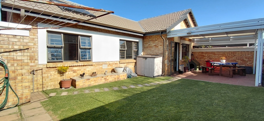 3 Bedroom Property for Sale in Beyers Park Gauteng