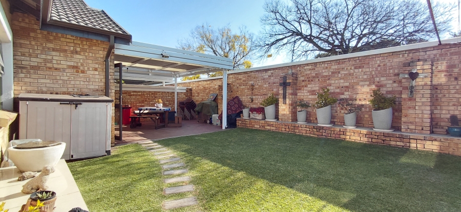 3 Bedroom Property for Sale in Beyers Park Gauteng