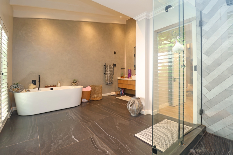 4 Bedroom Property for Sale in Atholl Gauteng