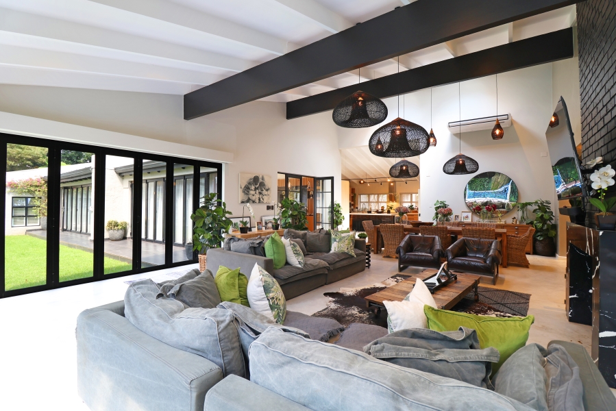 4 Bedroom Property for Sale in Atholl Gauteng