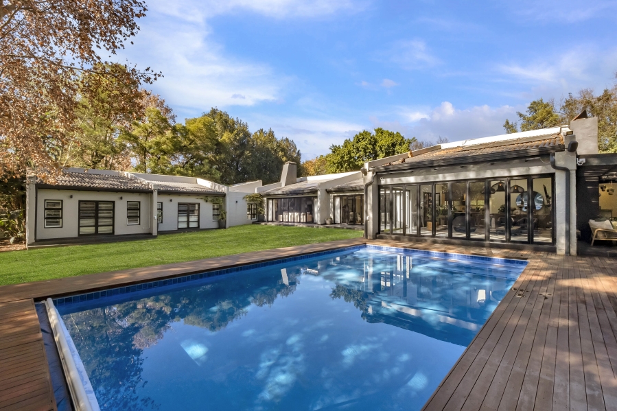 4 Bedroom Property for Sale in Atholl Gauteng