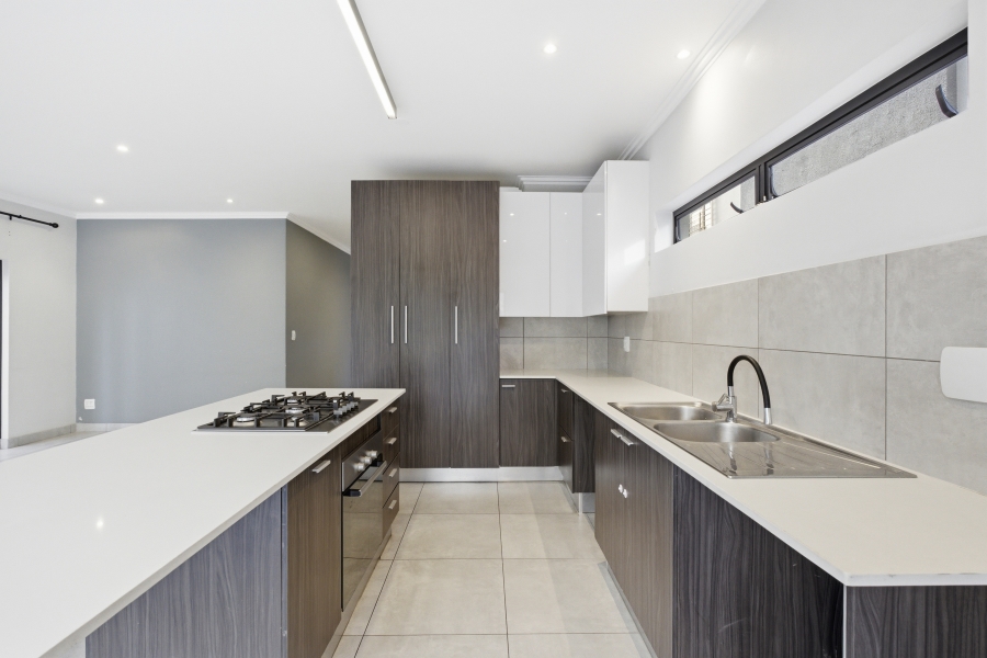 3 Bedroom Property for Sale in Bryanston Gauteng