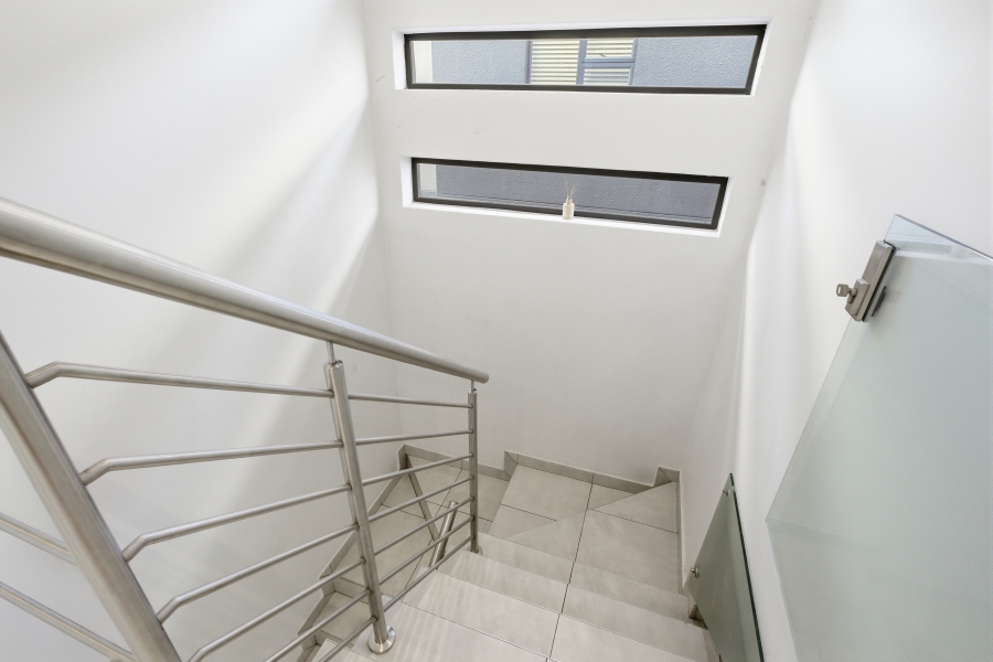 3 Bedroom Property for Sale in Bryanston Gauteng