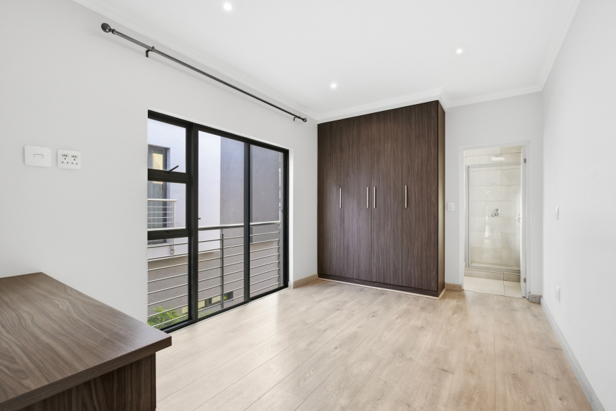 3 Bedroom Property for Sale in Bryanston Gauteng
