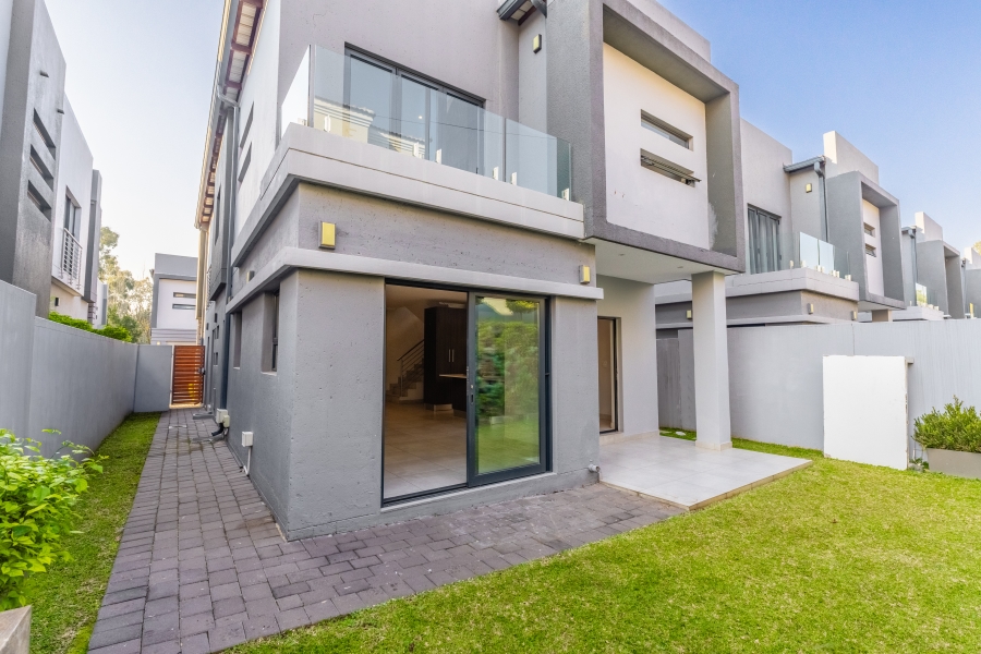3 Bedroom Property for Sale in Bryanston Gauteng