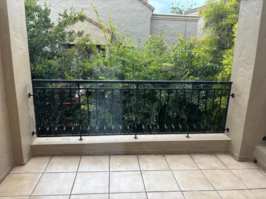 To Let 1 Bedroom Property for Rent in Sunninghill Gauteng