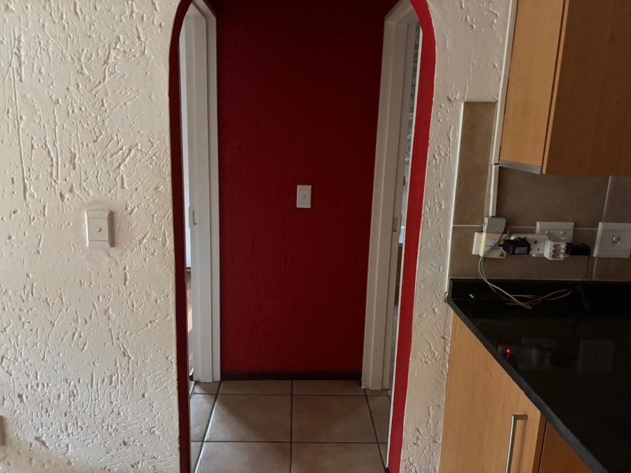 To Let 1 Bedroom Property for Rent in Sunninghill Gauteng