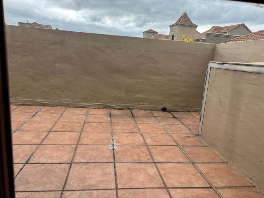 To Let 1 Bedroom Property for Rent in Sunninghill Gauteng