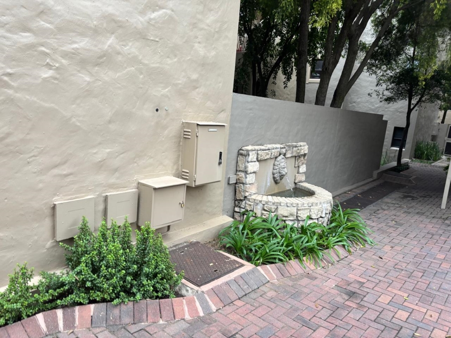 To Let 1 Bedroom Property for Rent in Sunninghill Gauteng