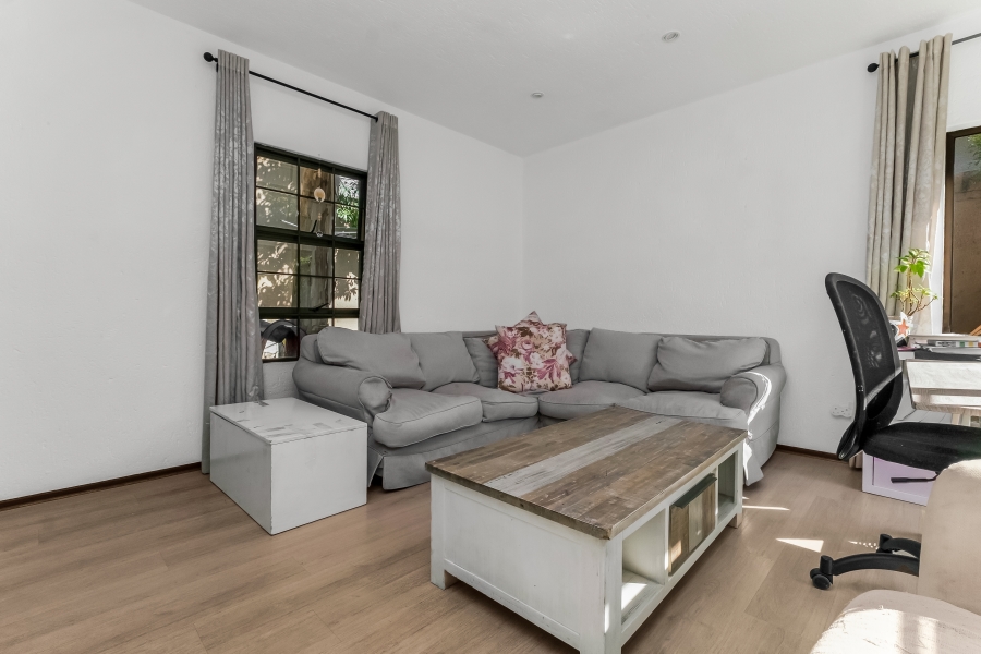 To Let 3 Bedroom Property for Rent in River Club Gauteng