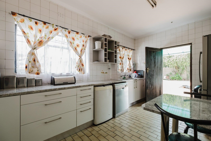 3 Bedroom Property for Sale in Roseacre Gauteng