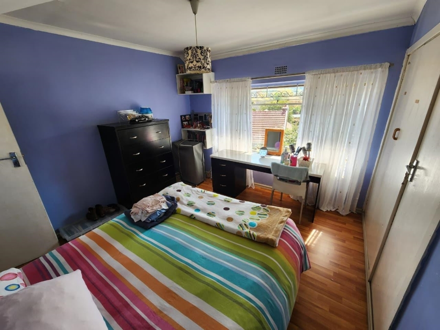 4 Bedroom Property for Sale in Mondeor Gauteng