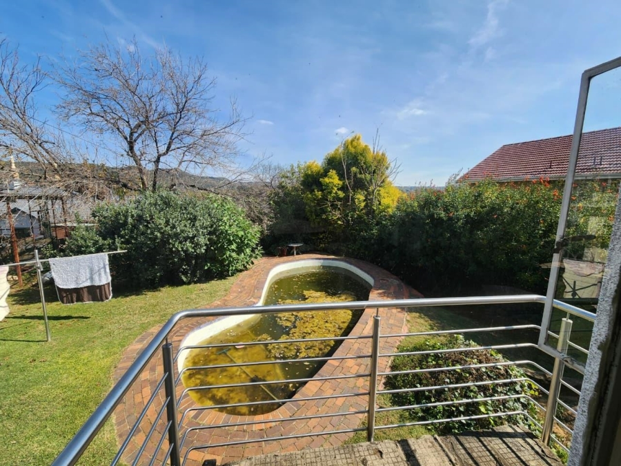4 Bedroom Property for Sale in Mondeor Gauteng