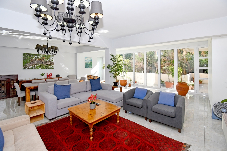 2 Bedroom Property for Sale in Killarney Gauteng