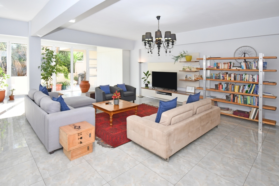 2 Bedroom Property for Sale in Killarney Gauteng