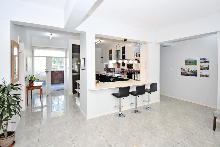 2 Bedroom Property for Sale in Killarney Gauteng