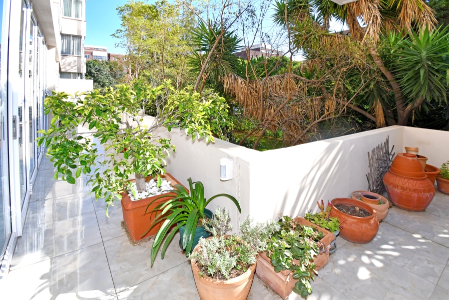 2 Bedroom Property for Sale in Killarney Gauteng