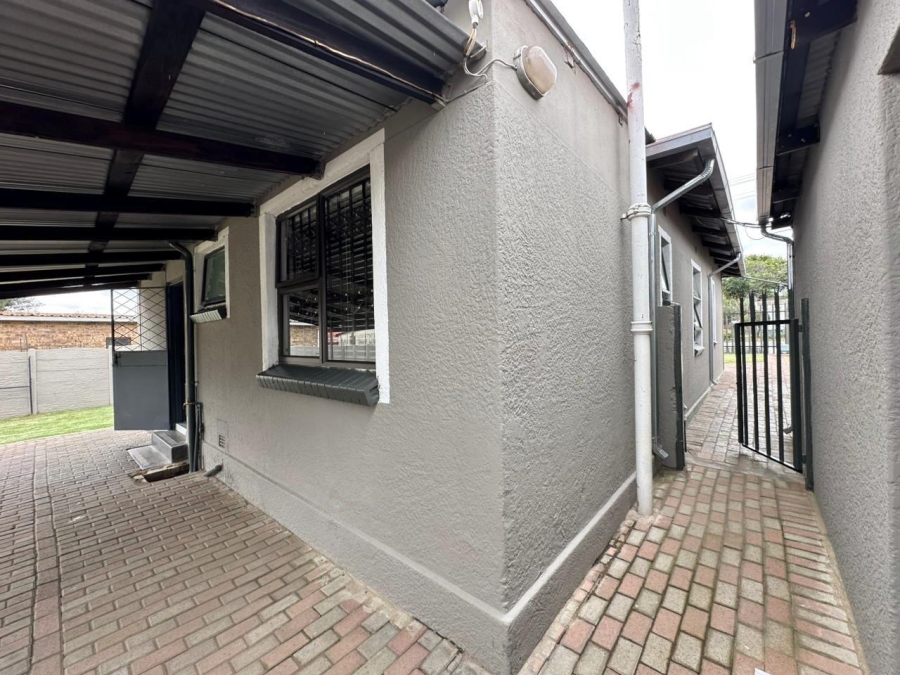 3 Bedroom Property for Sale in South Hills Gauteng