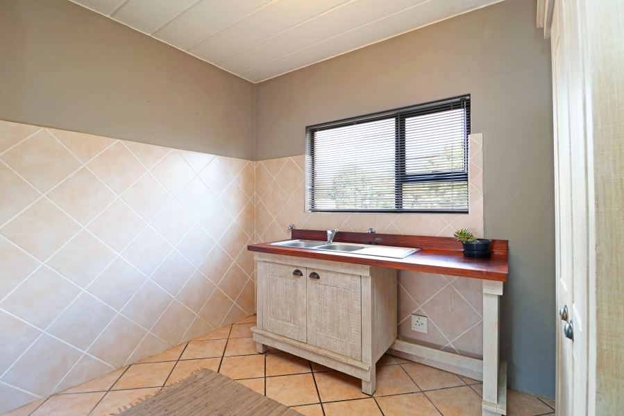 To Let 3 Bedroom Property for Rent in North Riding Gauteng