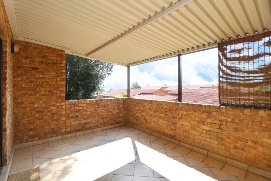 To Let 3 Bedroom Property for Rent in North Riding Gauteng