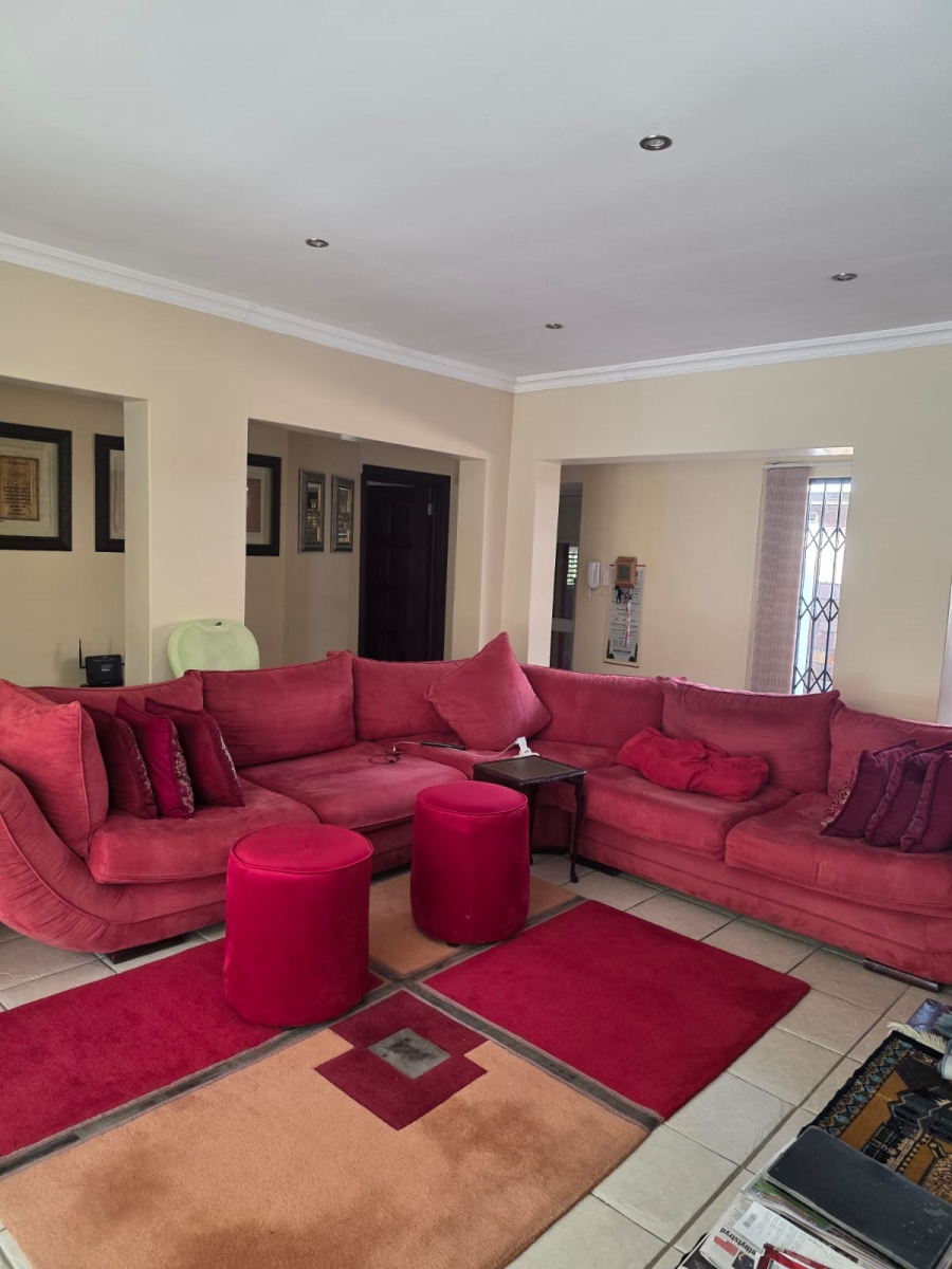 5 Bedroom Property for Sale in Christoburg Gauteng