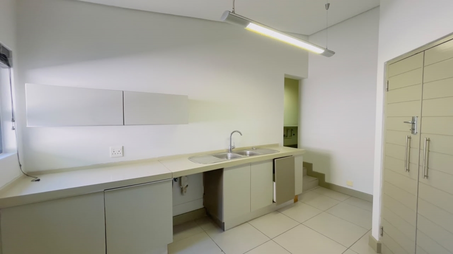 To Let 4 Bedroom Property for Rent in Midstream Estate Gauteng