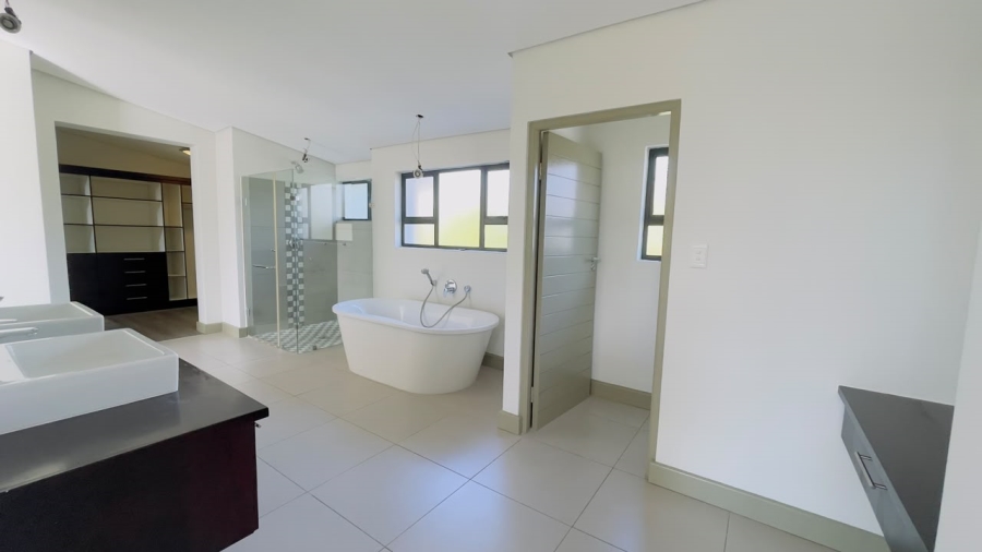 To Let 4 Bedroom Property for Rent in Midstream Estate Gauteng