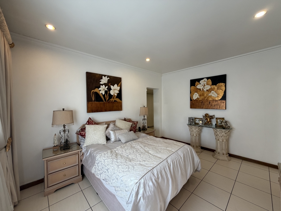 4 Bedroom Property for Sale in Linmeyer Gauteng