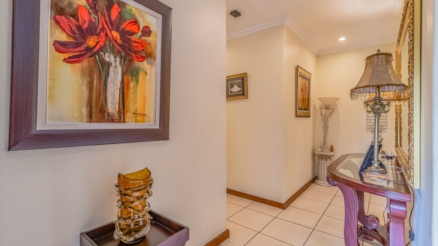 4 Bedroom Property for Sale in Linmeyer Gauteng