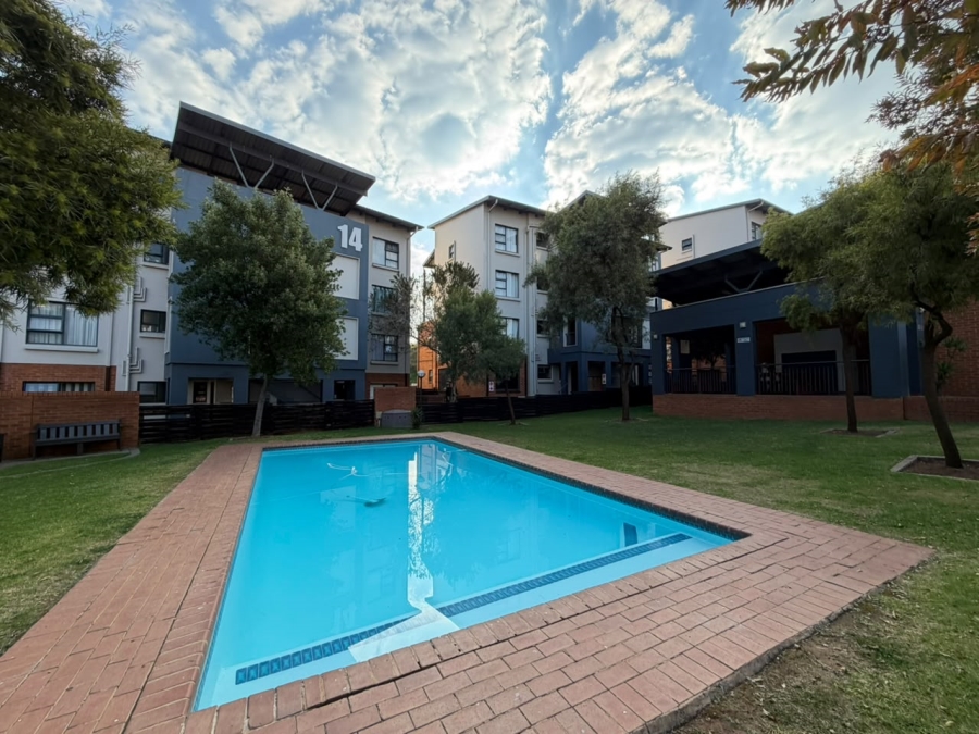 3 Bedroom Property for Sale in Oakdene Gauteng