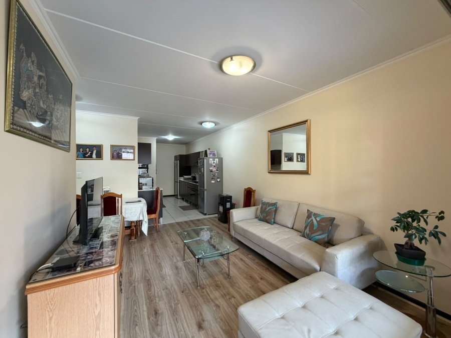 3 Bedroom Property for Sale in Oakdene Gauteng