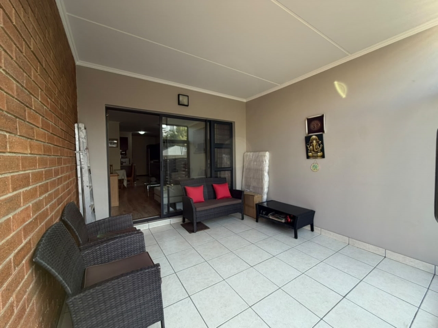 3 Bedroom Property for Sale in Oakdene Gauteng