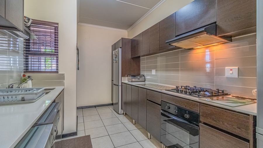3 Bedroom Property for Sale in Oakdene Gauteng
