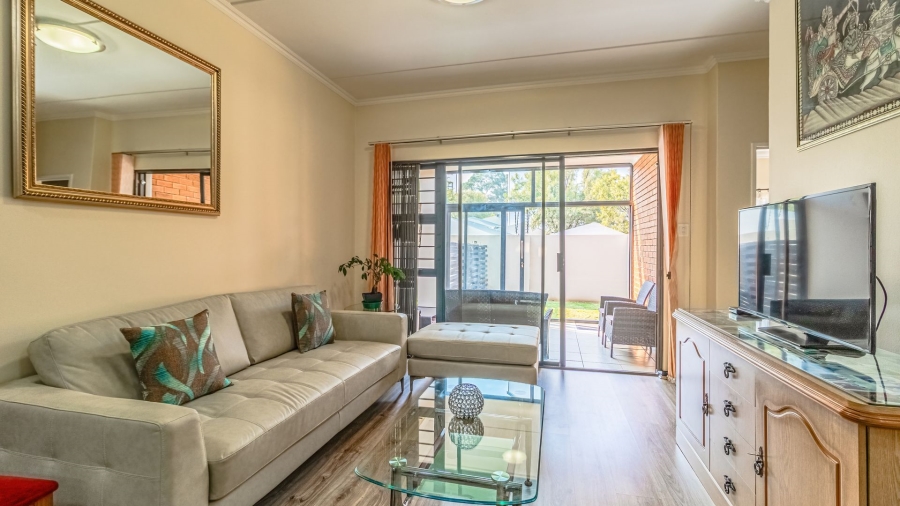 3 Bedroom Property for Sale in Oakdene Gauteng