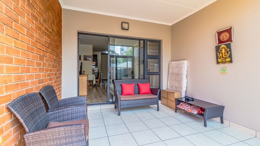 3 Bedroom Property for Sale in Oakdene Gauteng