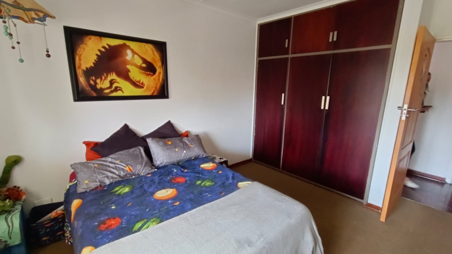 2 Bedroom Property for Sale in Greenhills Gauteng