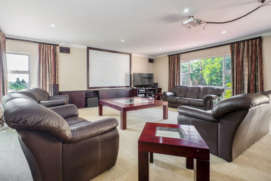 8 Bedroom Property for Sale in Bryanston Gauteng