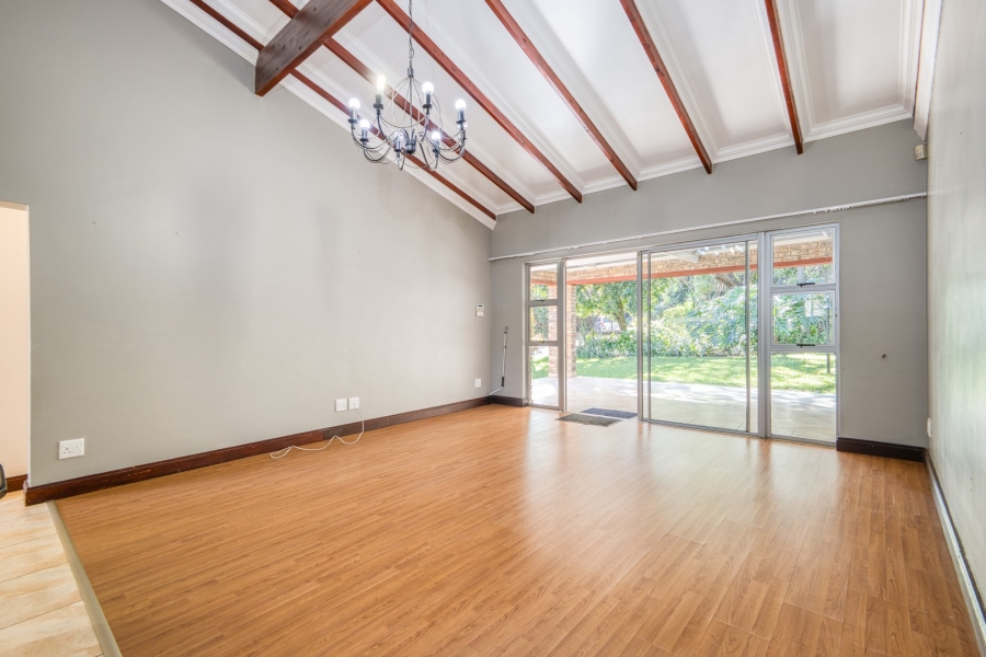 8 Bedroom Property for Sale in Bryanston Gauteng