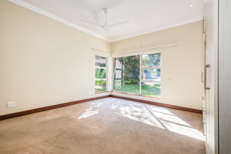 8 Bedroom Property for Sale in Bryanston Gauteng