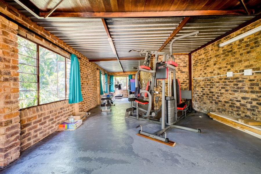 8 Bedroom Property for Sale in Bryanston Gauteng