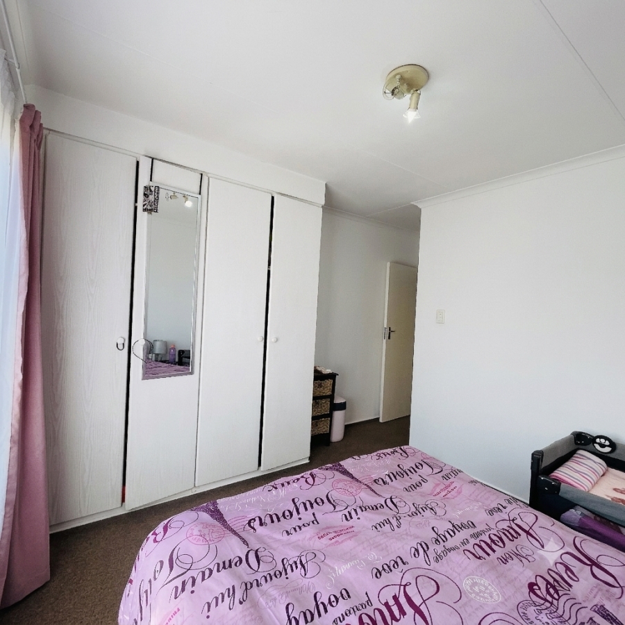 2 Bedroom Property for Sale in Noordwyk Gauteng