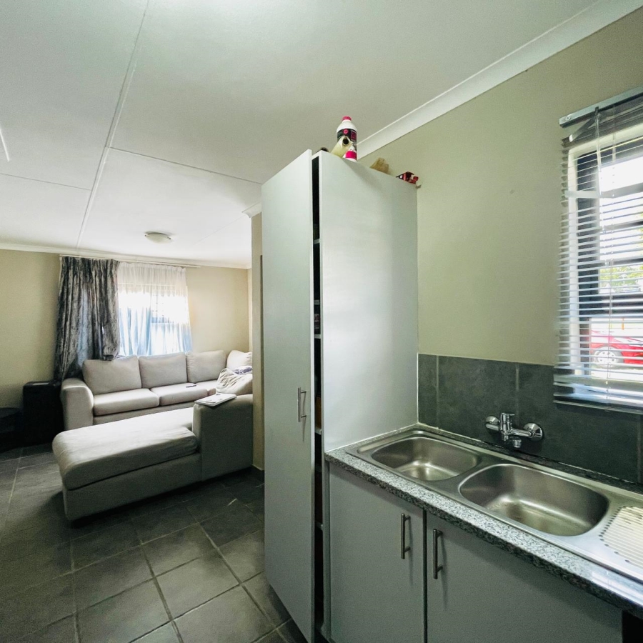 3 Bedroom Property for Sale in Summerset Gauteng