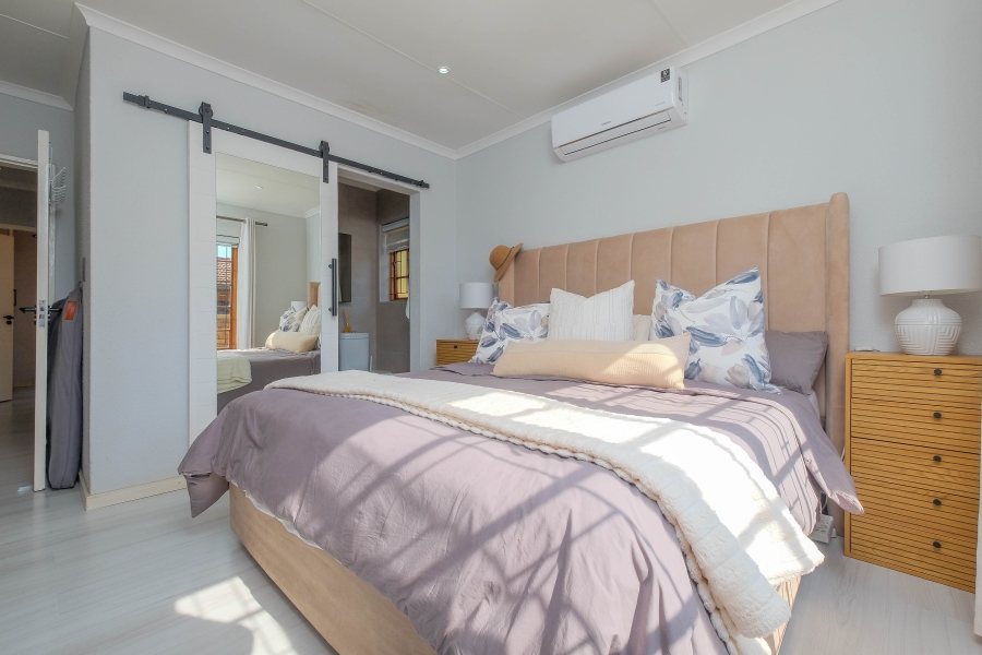 3 Bedroom Property for Sale in Pinehaven Gauteng