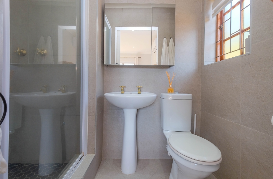 3 Bedroom Property for Sale in Pinehaven Gauteng
