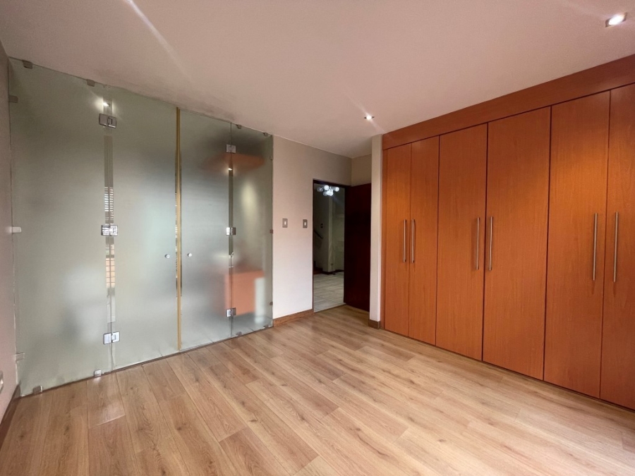 3 Bedroom Property for Sale in Hyde Park Gauteng