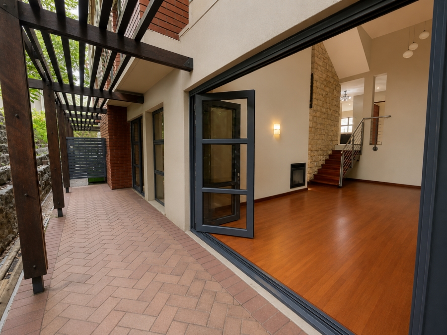3 Bedroom Property for Sale in Hyde Park Gauteng
