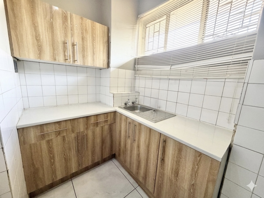 1 Bedroom Property for Sale in Pretoria West Gauteng
